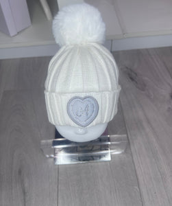 W251909 MALLORY
Pom pom knitted hat - SNOW WHITE