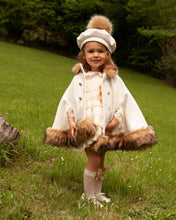 Load image into Gallery viewer, CREAM CAPE WITH CMAEL SOFT FUR | IN22-15